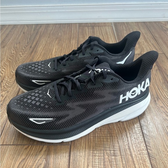 Hoka Other - NEW Hoka Clifton 9 Running Shoes Sneakers Men's 13EE Wide Black White 1132210